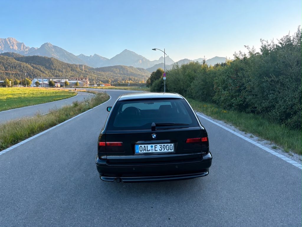 BMW 525d A touring -
