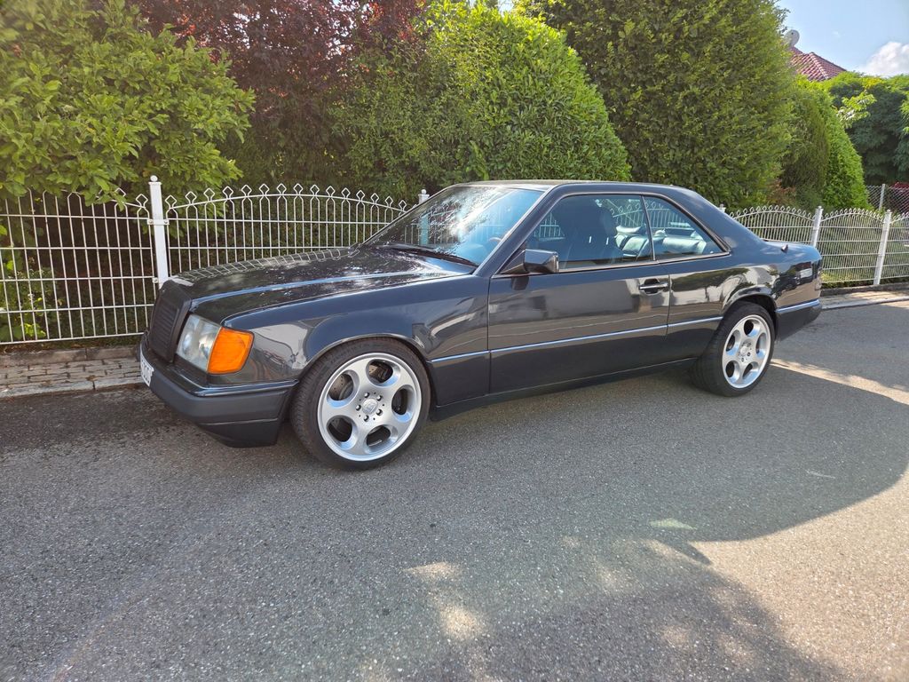 Bild des Angebotes Mercedes-Benz CE 300