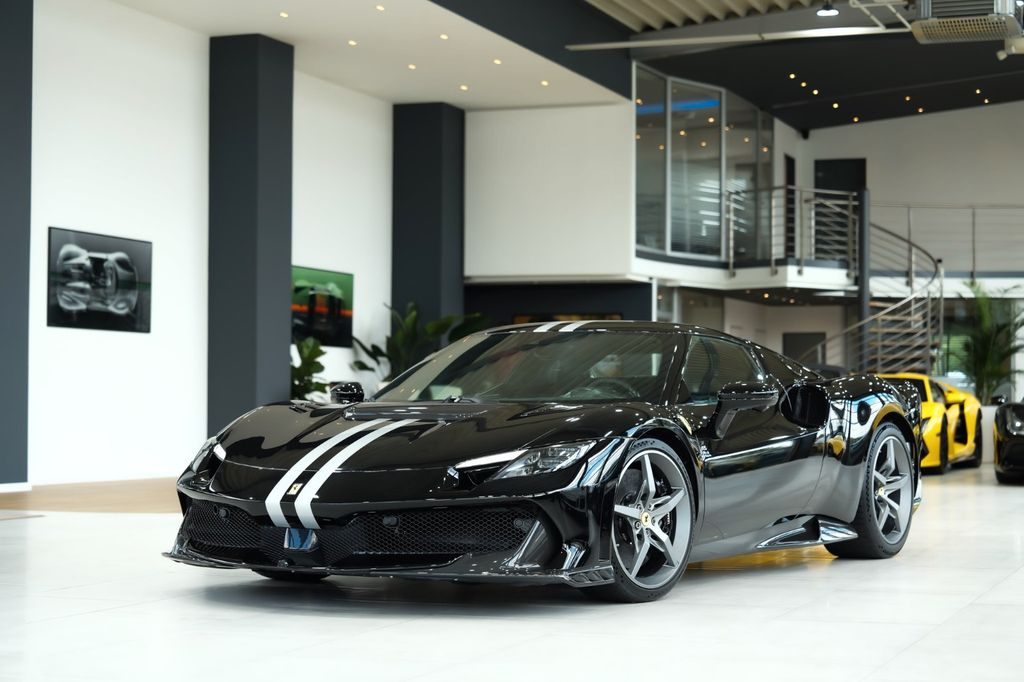Bild des Angebotes Ferrari 296 GTB Speciale*VOLL-CARBON*STREIFEN*JBL*LIFT*