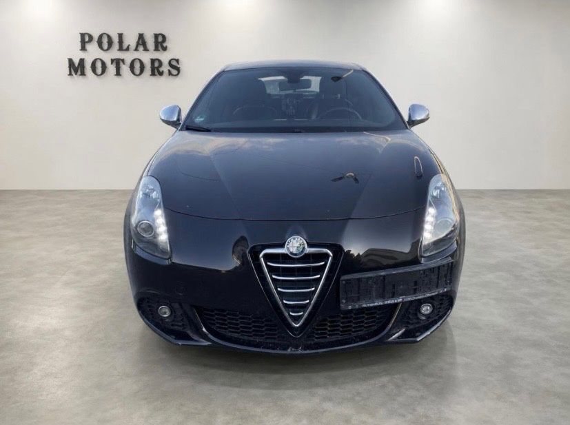 Bild des Angebotes Alfa Romeo Giulietta Turismo 2.0 JTDM*Bi-Xenon*TÜV 04.2028*
