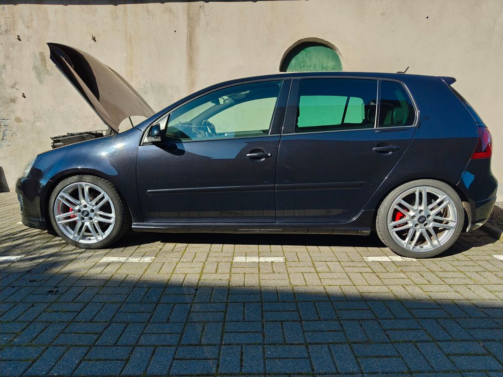 Bild des Angebotes Volkswagen Golf 5 GTI Edition 30 Pirelli