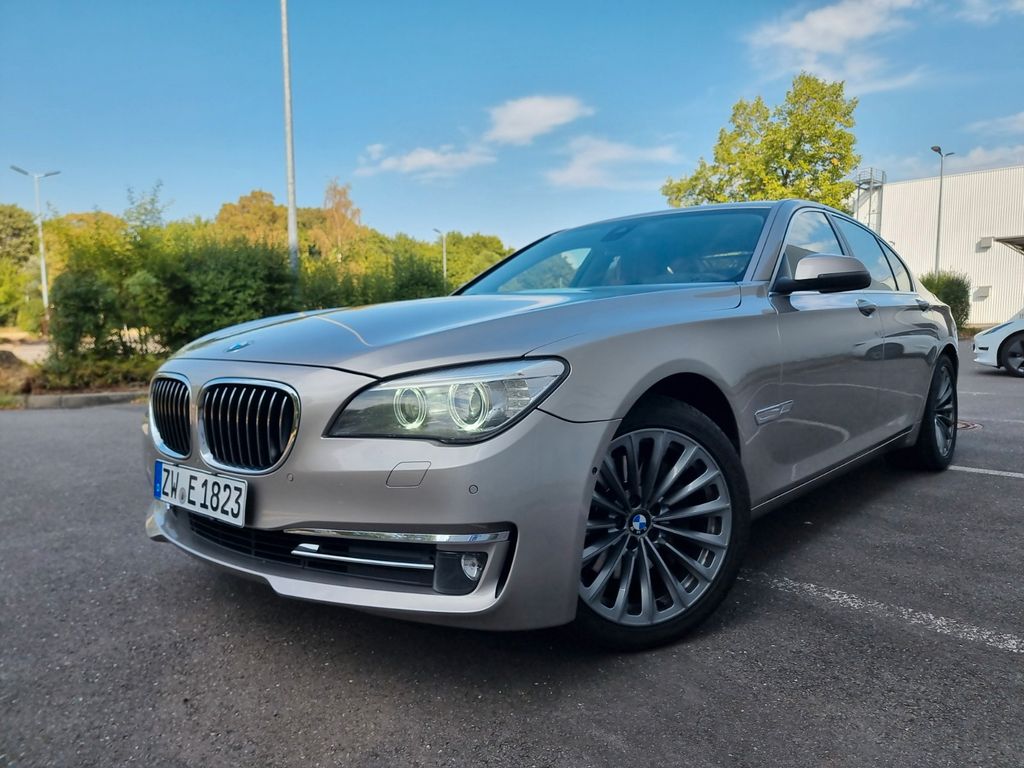 Bild des Angebotes BMW 730d LCI ACC Stop&Go Integral-Aktivlenkung 360°