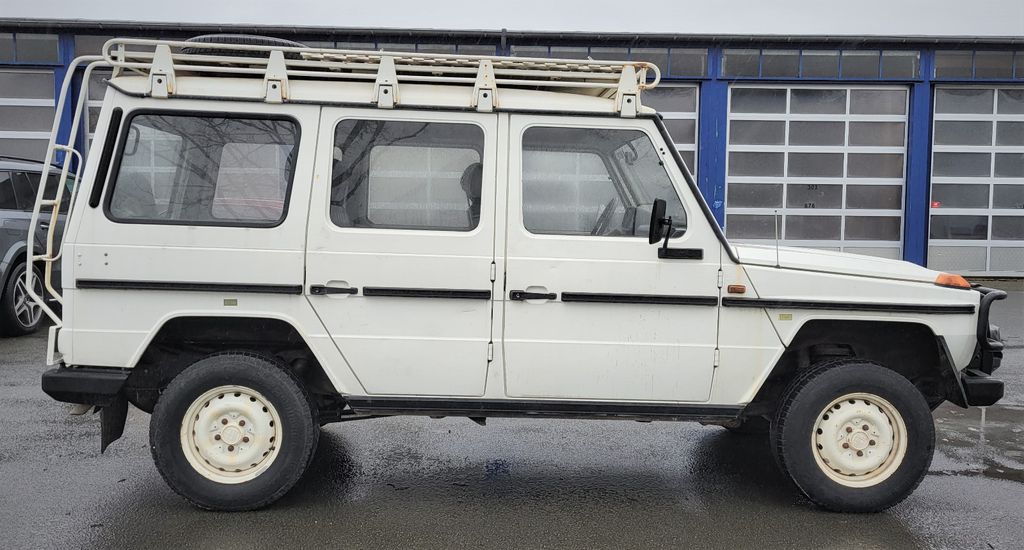 Bild des Angebotes Mercedes-Benz 290GD "Klima+5 Gang "nur 60.000 km! 1.Hand