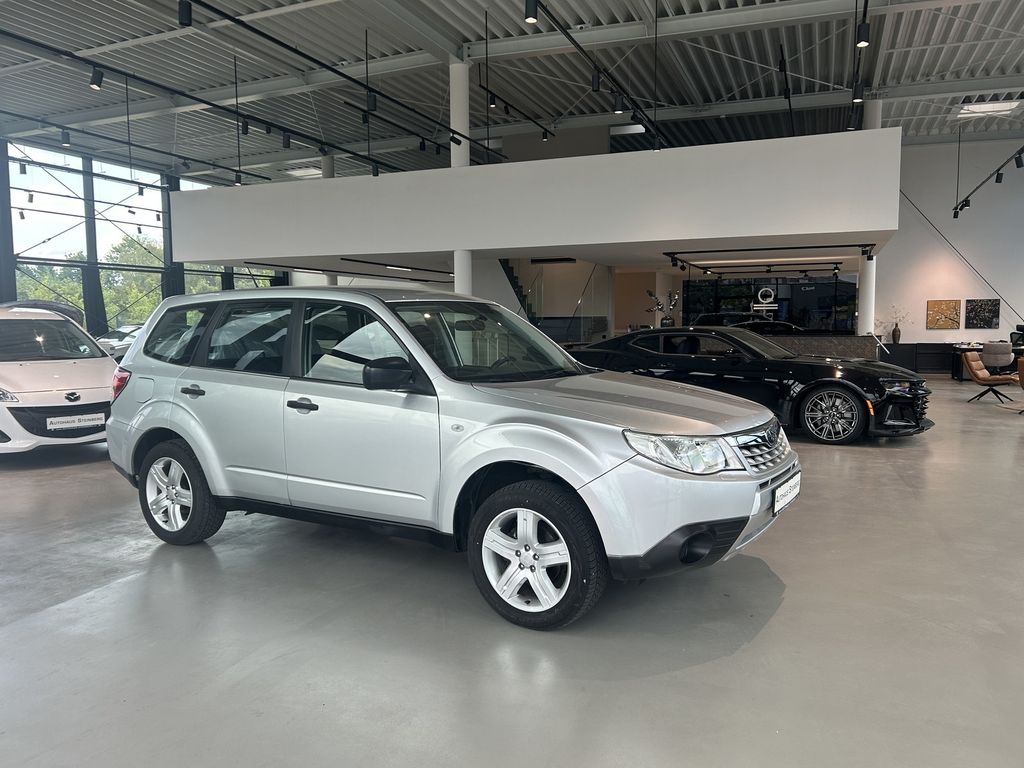 Bild des Angebotes Subaru Forester ALLRAD+1.HAND+AHK+EINPARKHILFE Forester