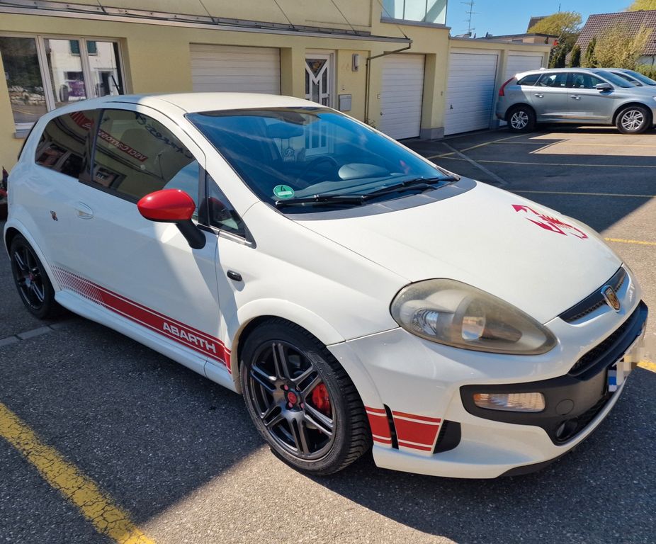 Bild des Angebotes Abarth Punto Evo 1.4 MultiAir