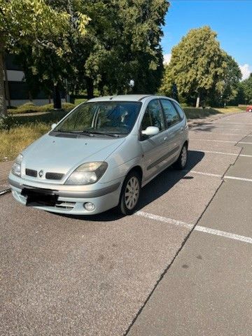 Renault Scenic 1.6 16V