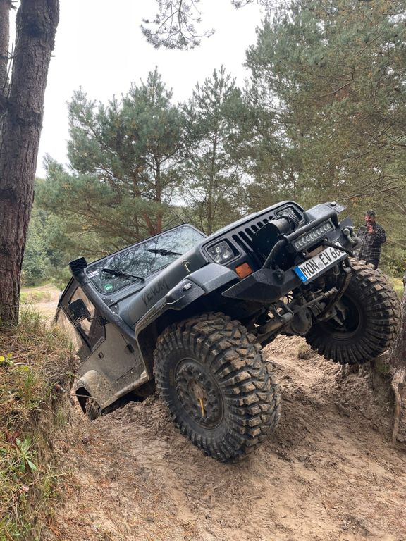Bild des Angebotes Jeep Wrangler V8 6.2 Portalachsen