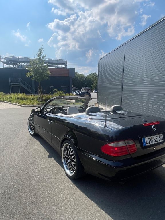 Bild des Angebotes Mercedes-Benz 200