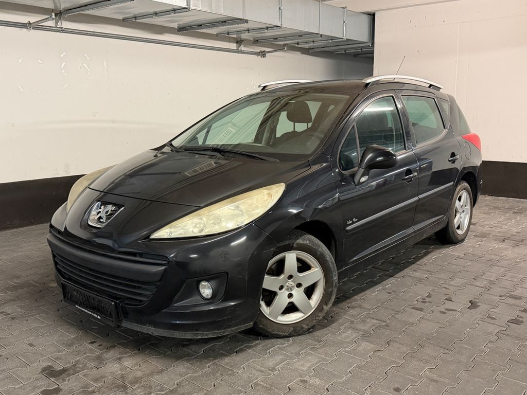 Bild des Angebotes Peugeot 207 SW Premium 1.HAND~KLIMA~PANO~ALU~ELK.SPIEGEL