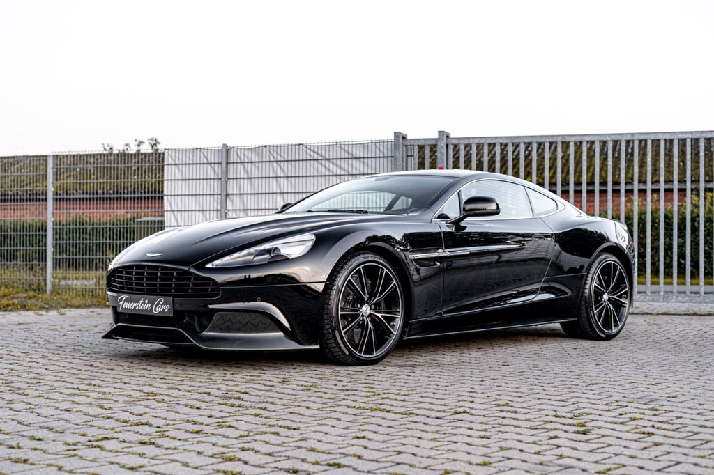 Bild des Angebotes Aston Martin Vanquish 6.0 Auto*ERSTKLASSIG*ENDSTUFE*CARBON*