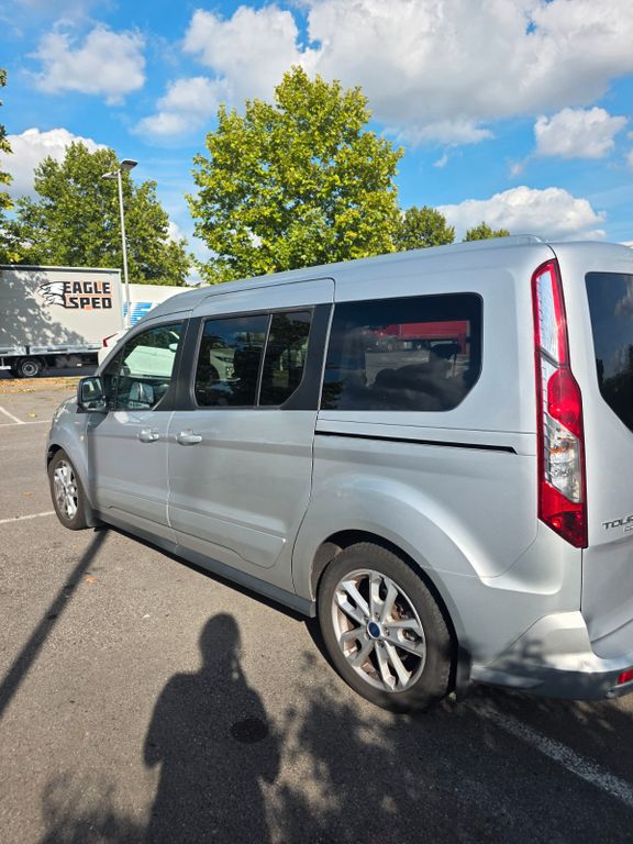Bild des Angebotes Ford Tourneo Connect 1.5 TDCi 88kW PowerShift Tit...