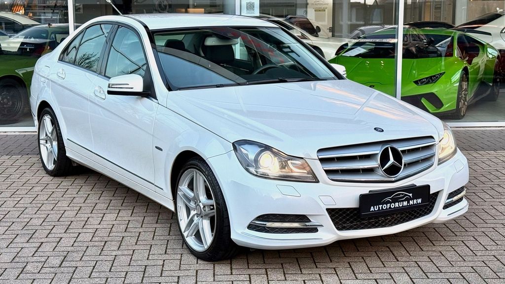 Bild des Angebotes Mercedes-Benz C350 BlueEfficiency -1. Hand - 27.204 km - 306PS