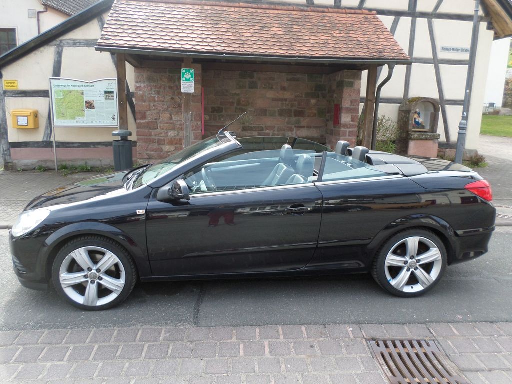 Bild des Angebotes Opel Astra H Twin Top Endless Summer Klima Leder Navi