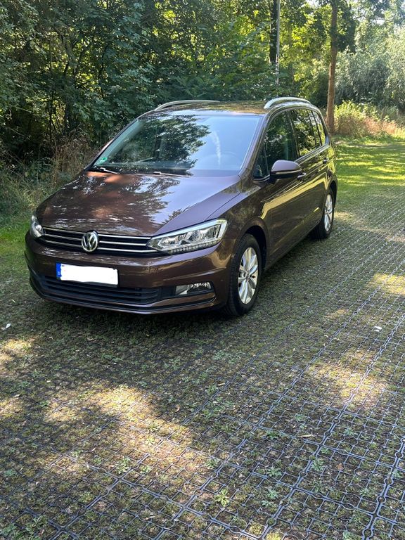 Bild des Angebotes Volkswagen Touran 2.0 TDI SCR Comfortline BMT Comfortline