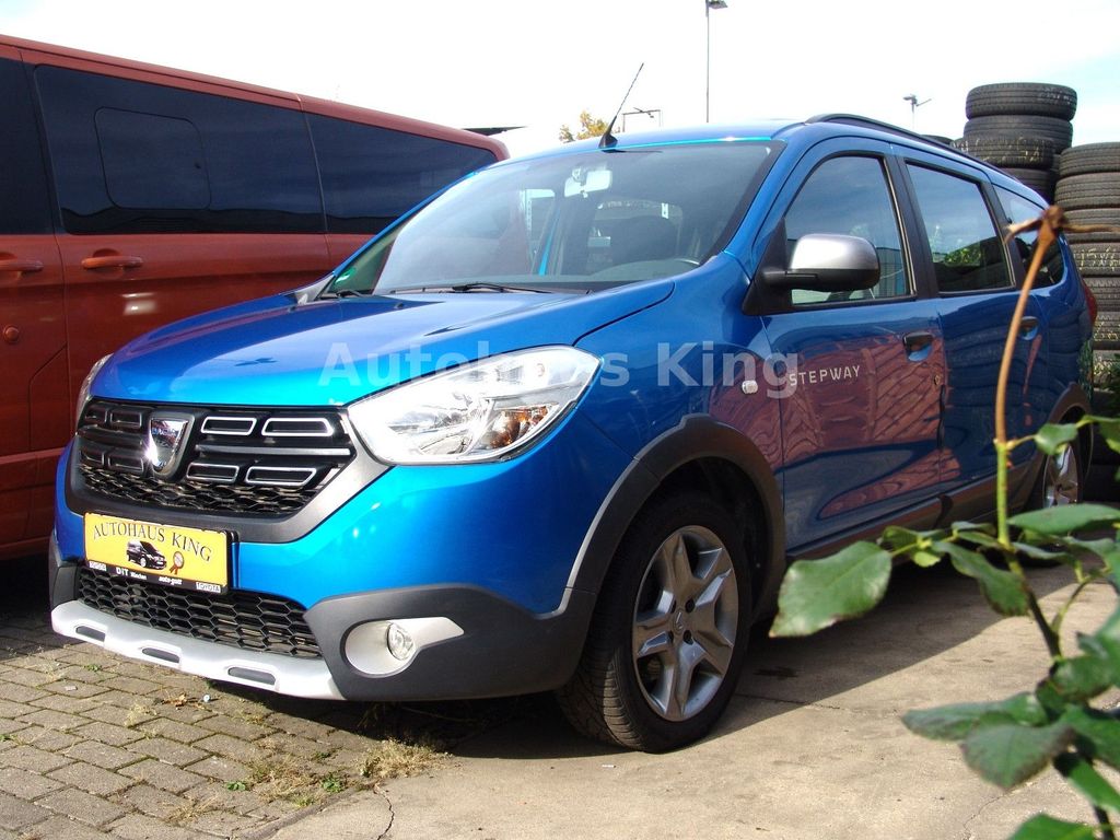 Bild des Angebotes Dacia Lodgy Stepway Plus - 7Sit/NAVI