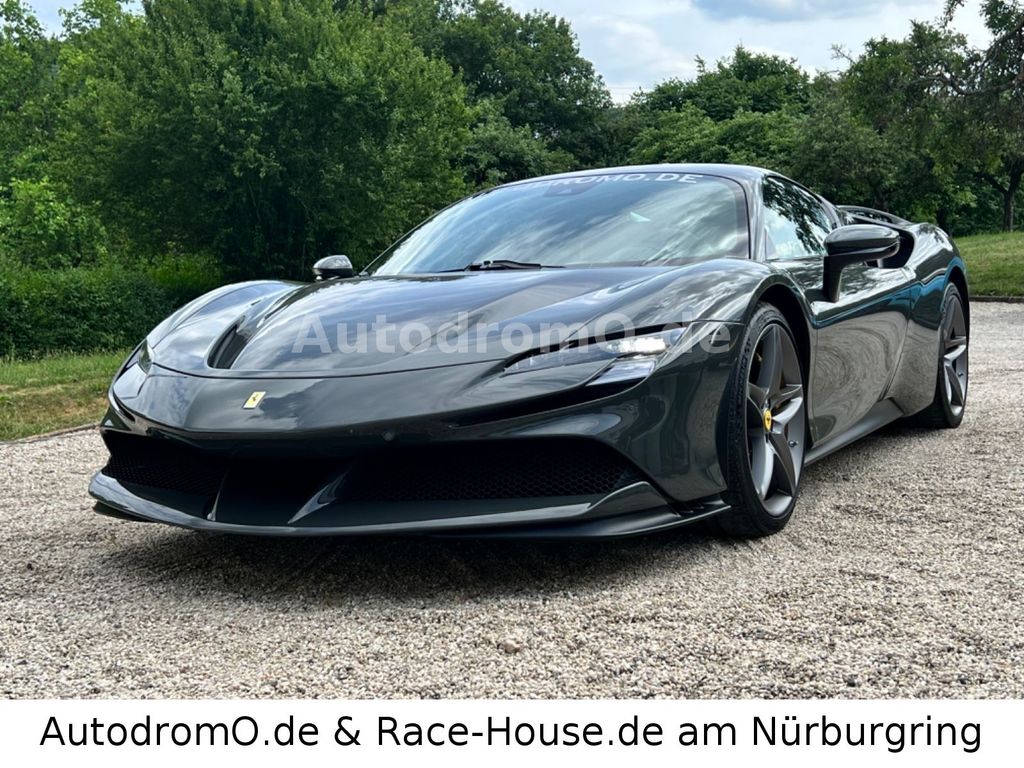 Bild des Angebotes Ferrari SF90 Grigio Scuro Carbonsitze Liftsystem MwSt.