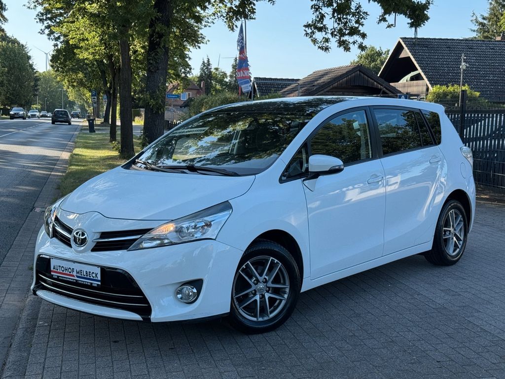 Bild des Angebotes Toyota Verso SkyView Edition *PANORAMA*KAMERA*NAVI*