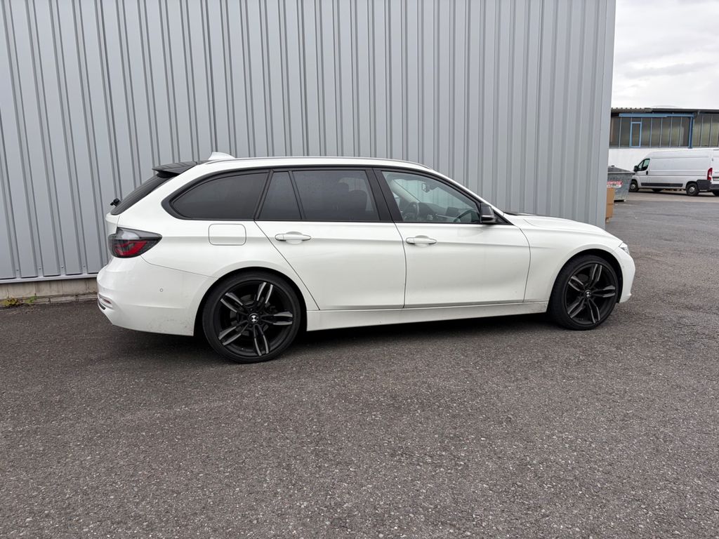 Bild des Angebotes BMW 320d xDrive Touring Sport Line Automatic Spo...