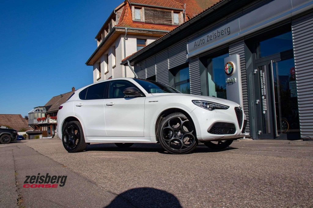 Bild des Angebotes Alfa Romeo Stelvio Estrema 2.0 Q4-AT8 1. Hand/Pano vom AR V