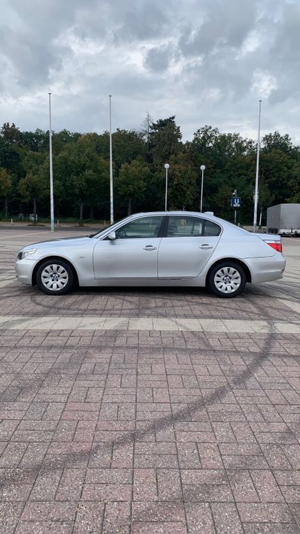 Bild des Angebotes BMW 5er 520i