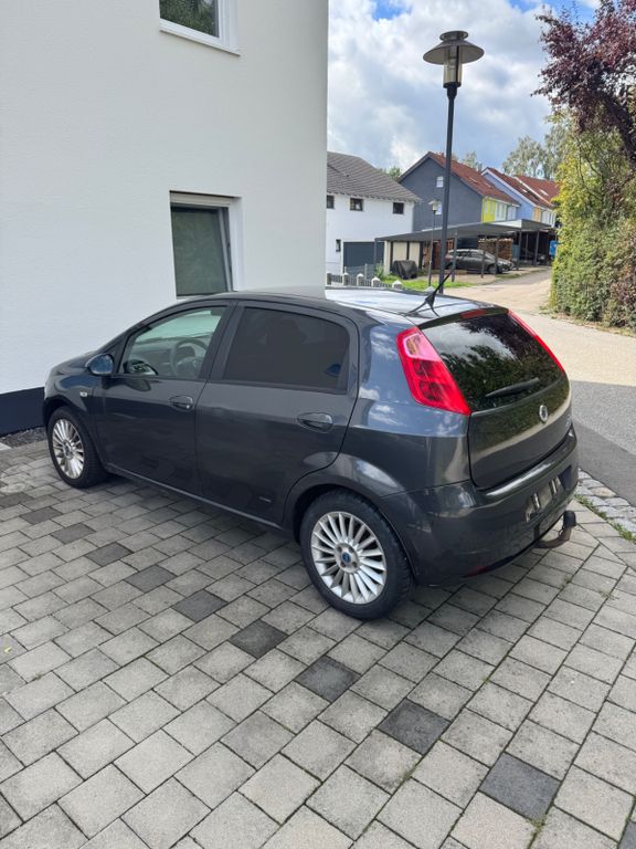 Bild des Angebotes Fiat Grande Punto, Baujahr 2008, mit 77 PS