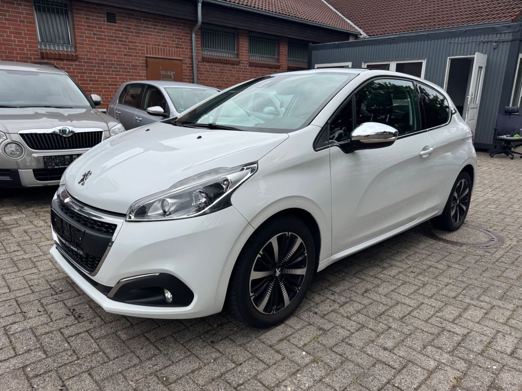 Bild des Angebotes Peugeot 208 Allure/PANO/KAMERA/NAVI/BT/SZH/TEMP/PDC