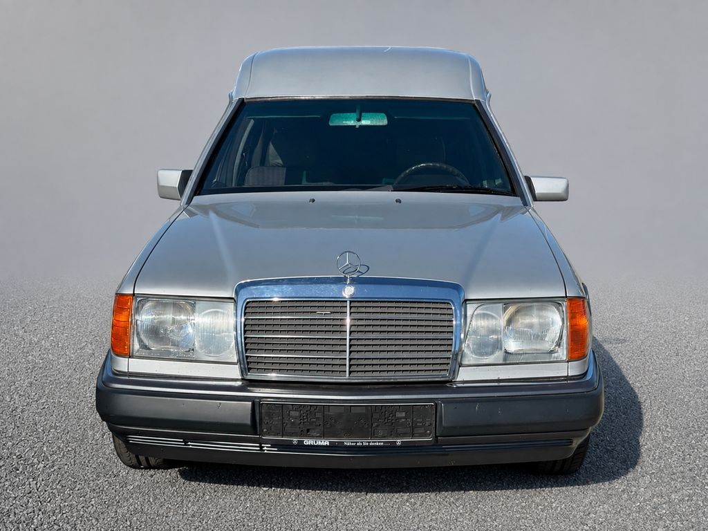 Bild des Angebotes Mercedes-Benz W124 / Pollmann