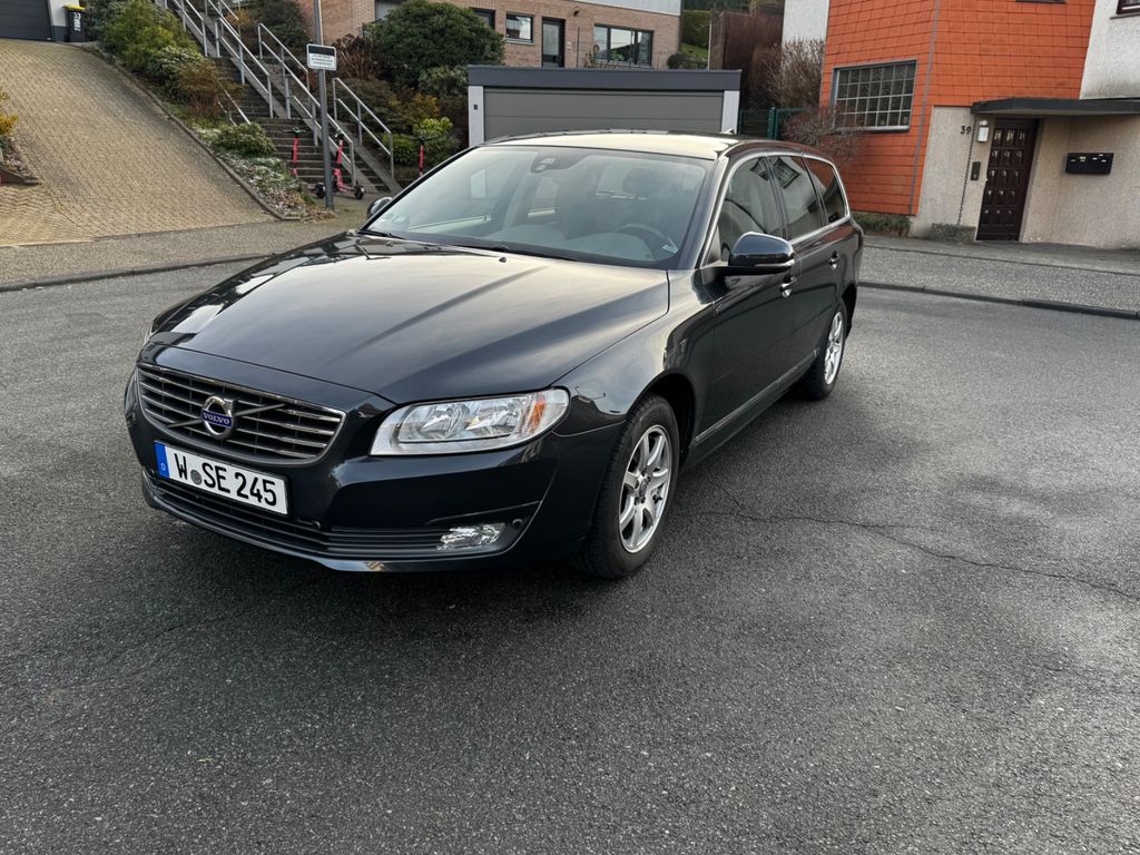 Bild des Angebotes Volvo V70 D3 Zahnriemen Wasserpumpe Antriebswelle neu