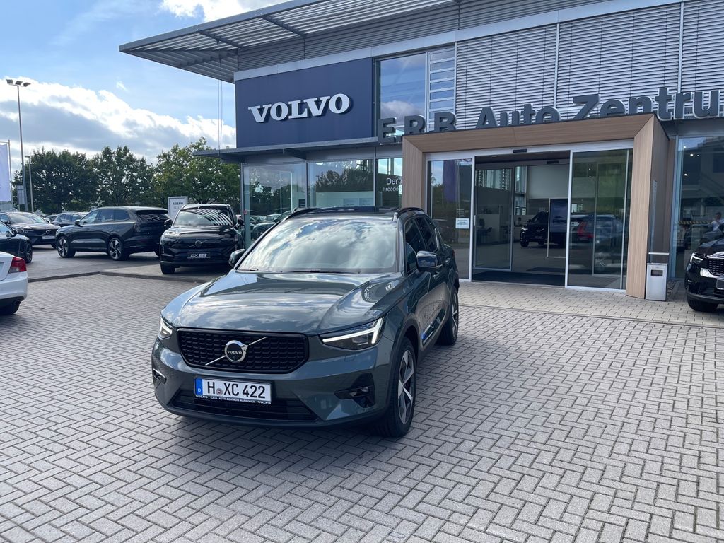 Bild des Angebotes Volvo XC40 B3 Ultra Dark