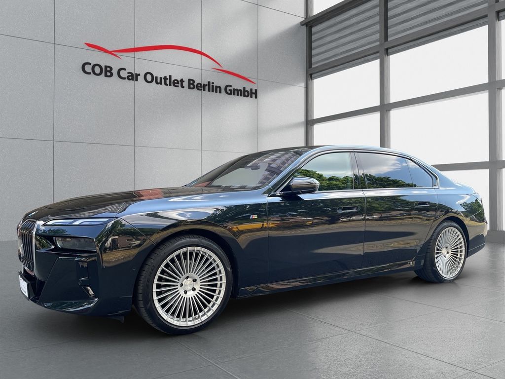Bild des Angebotes BMW 740 d xDrive M Sport M Sportpaket PANO AHK 360 K