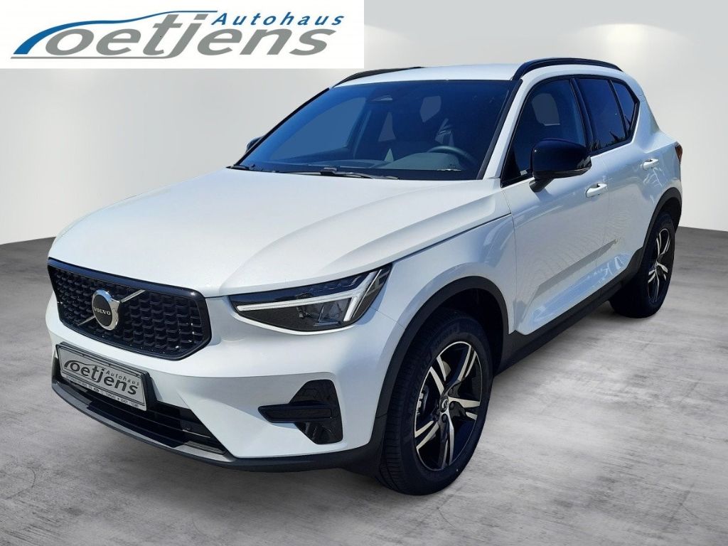 Bild des Angebotes Volvo XC40 Plus Dark FrontShHzg Kamera Winterpaket