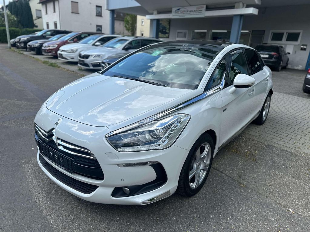 Bild des Angebotes Citroën DS5 SportChic Hybrid4 Automatik Pano Leder Kamer