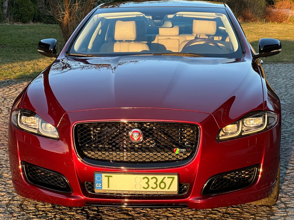 Jaguar XJ 2.0 R-Sport EU model PAMPERED 16.000 € netto