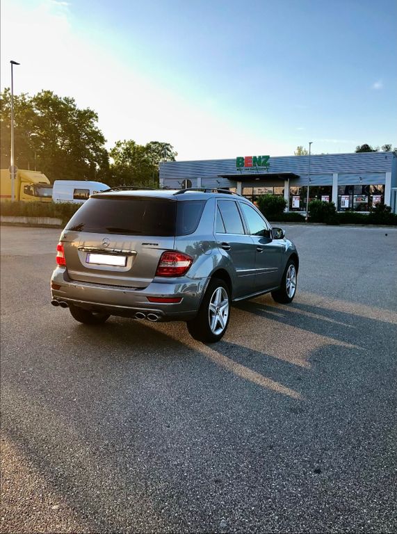 Bild des Angebotes Mercedes-Benz ML 500 designo