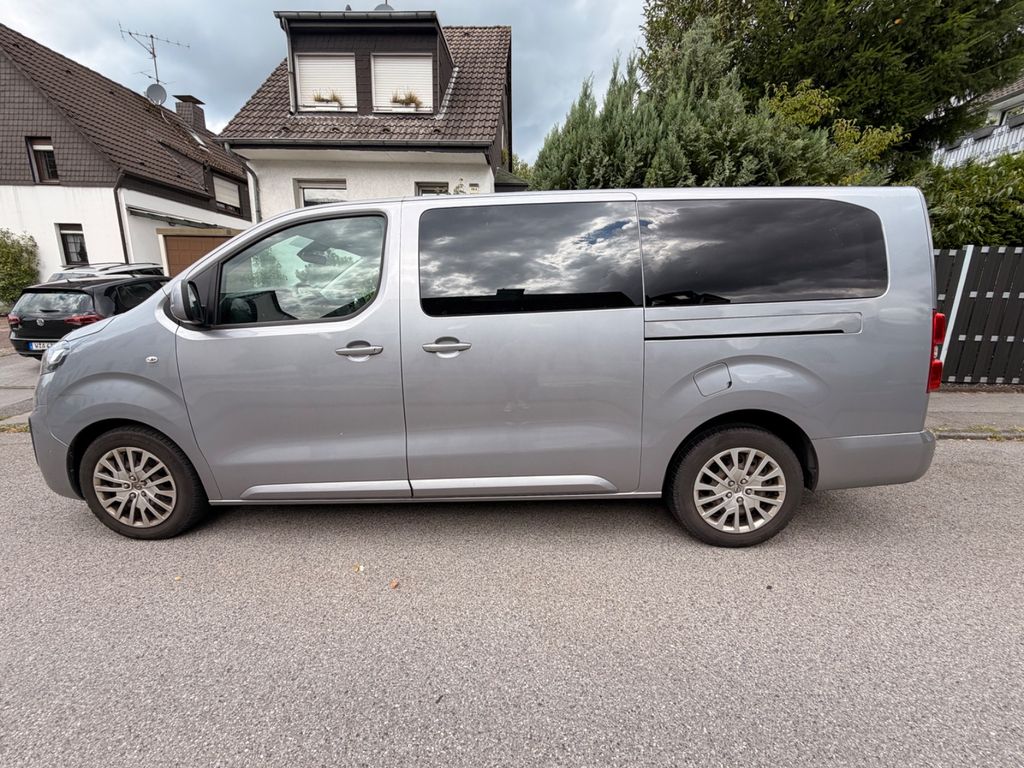 Bild des Angebotes Opel Vivaro Kombi L 1.5 Diesel 120 PS (9 Sitzer)