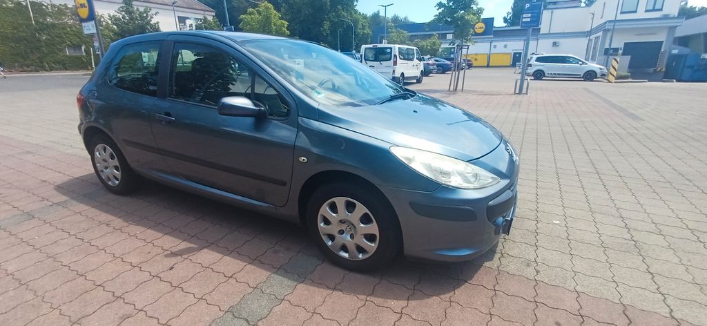 Bild des Angebotes Peugeot 307 Filou 90 Filou