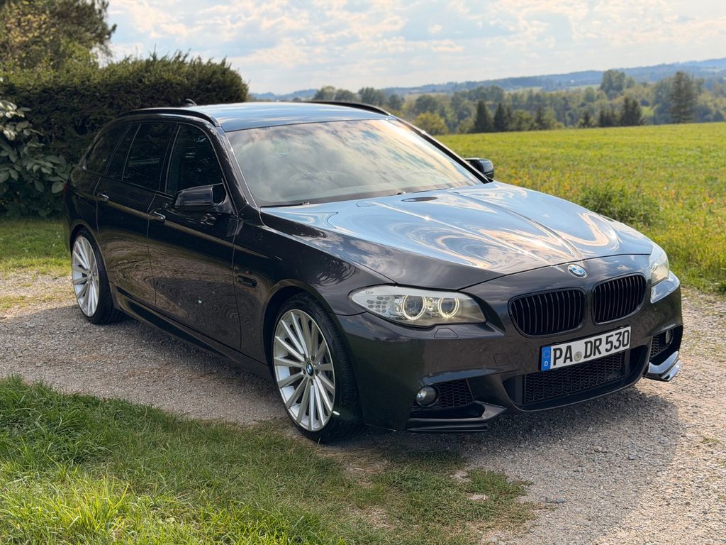 Bild des Angebotes BMW 530d xDrive Touring -