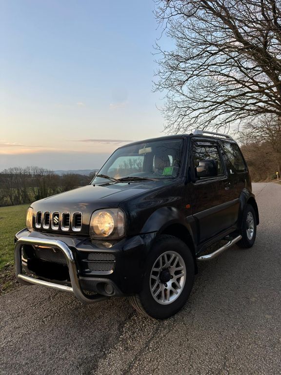 Bild des Angebotes Suzuki Jimny 1.3 4WD Black & White Edition