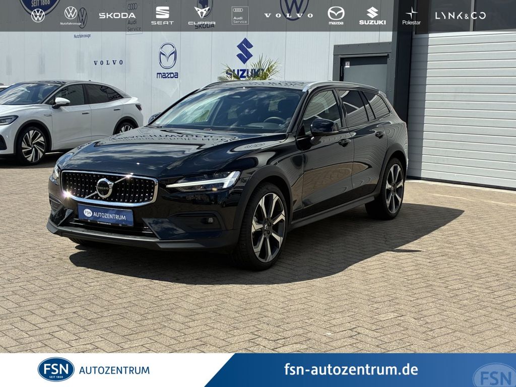 Bild des Angebotes Volvo V60 Cross Country B4 Ultimate AWD LED 360° Memor