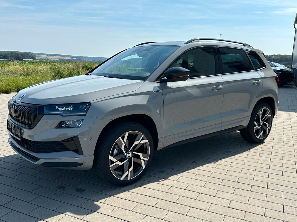Skoda Karoq 2.0l TSI Sportline+AHK+DCC+PANO+CANTON