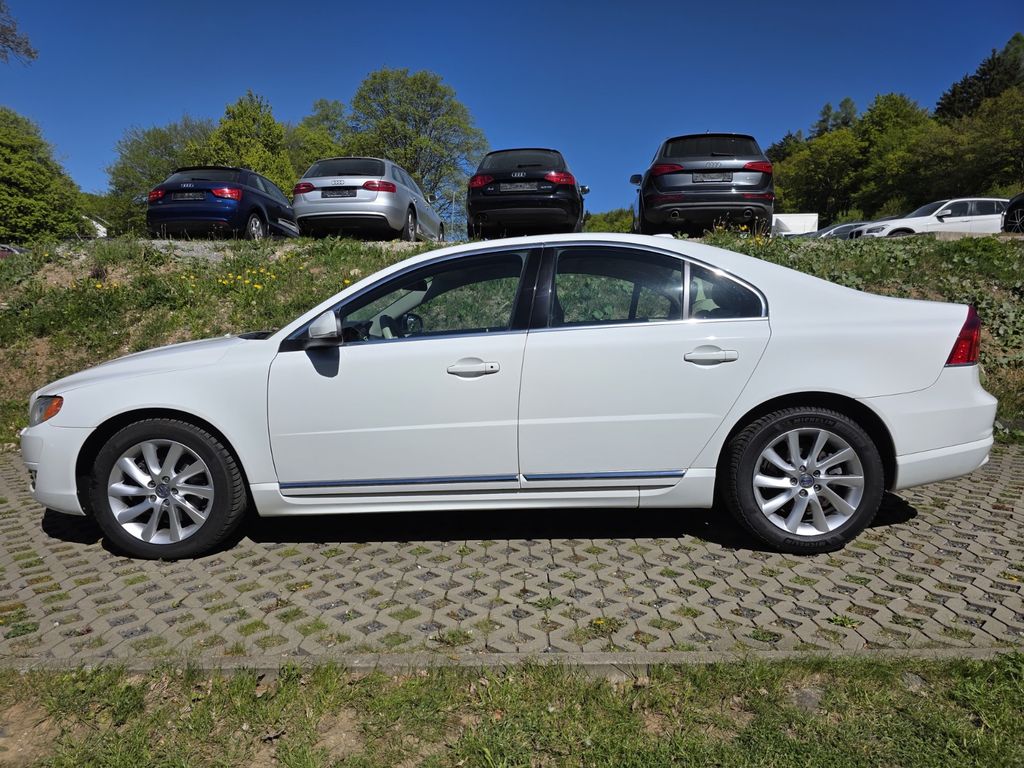 Volvo S80 D5 AWD Momentum 1.Hand Neuwagen Zustand