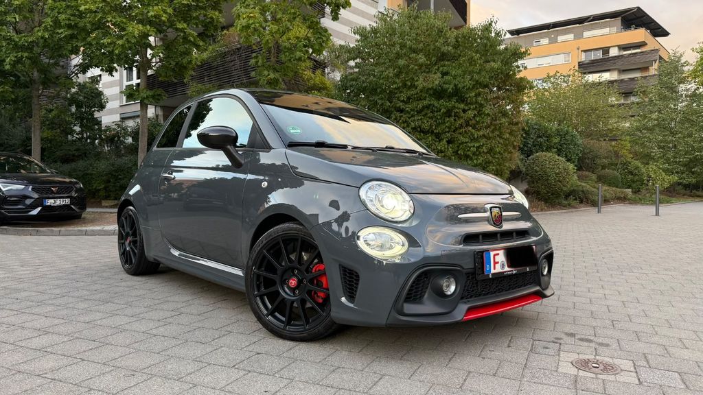 Bild des Angebotes Abarth 695 XSR Yamaha Limited Edition/Carbo/Akrapovic