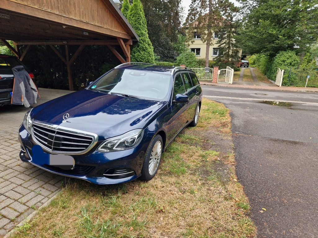 Bild des Angebotes Mercedes-Benz E 350 BlueTEC 4MATIC T ELEGANCE ELEGANCE