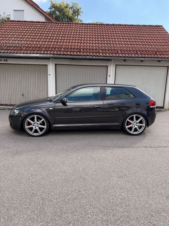 Bild des Angebotes Audi A3 1.9 TDI  / 8 Fach / Navi