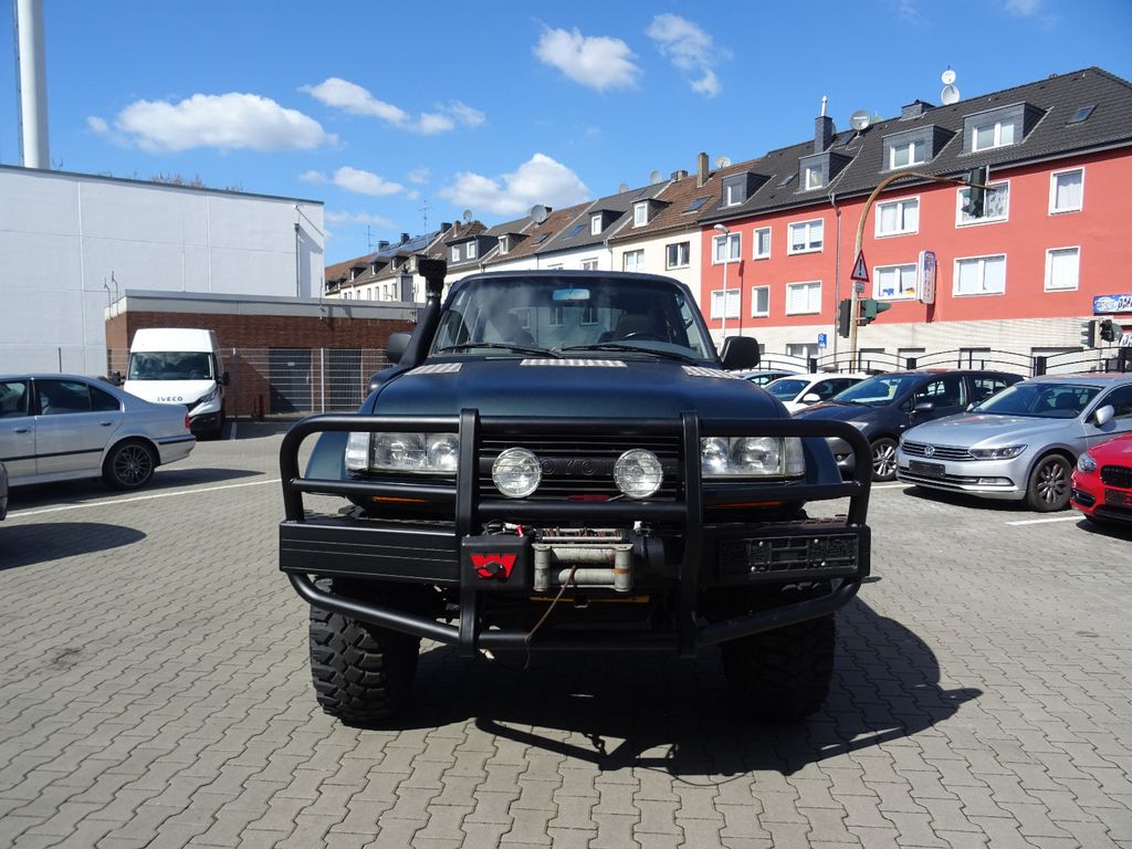 Toyota Land Cruiser -