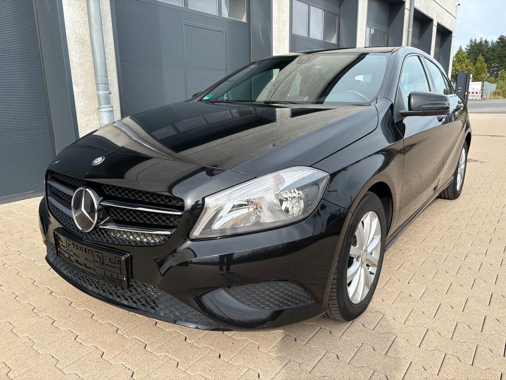Bild des Angebotes Mercedes-Benz A180 BlueEfficiency Style Alu Klima 2. Hand Mwst