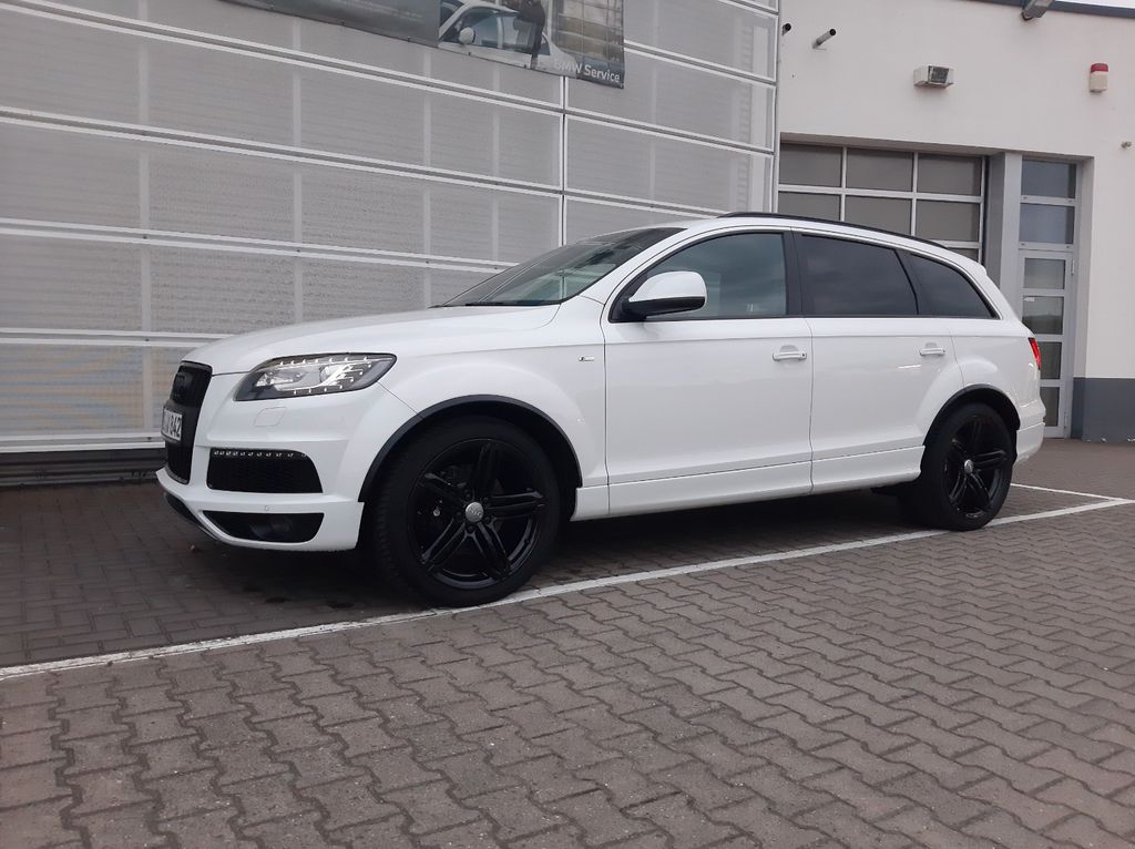 Audi AUDI Q7 4.2 TDI V8