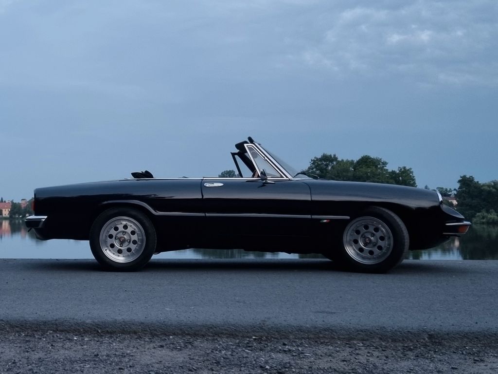 Bild des Angebotes Alfa Romeo 2000 Spider Veloce (82)