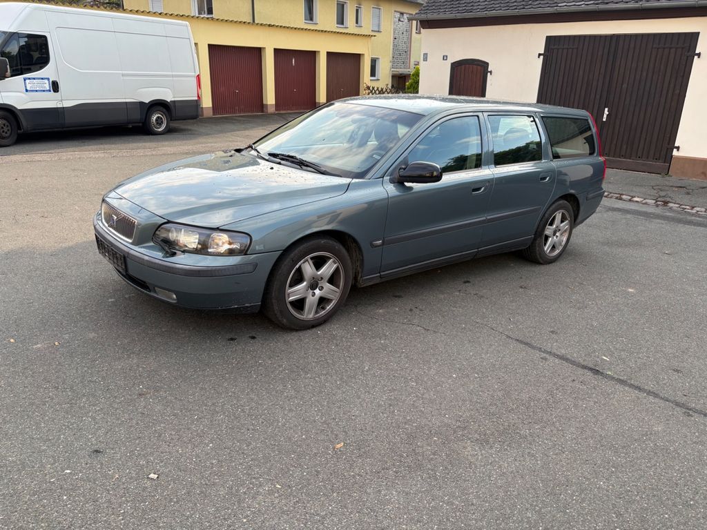 Bild des Angebotes Volvo V70 2.4 D5 - Kombi