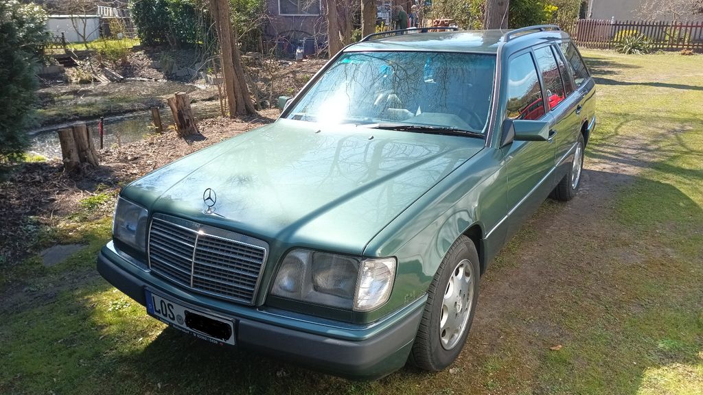 Bild des Angebotes Mercedes-Benz W124 E220 T